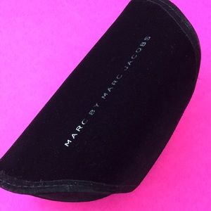 Marc Black velvet sunglass case